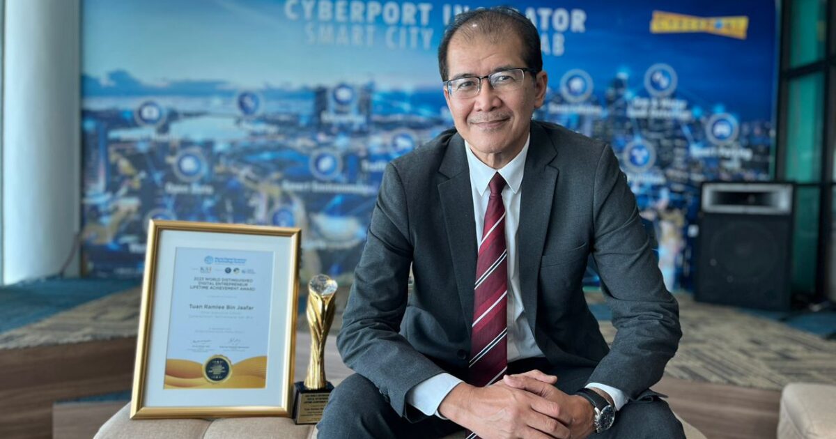 World Digital Entrepreneur Lifetime Achievement Award